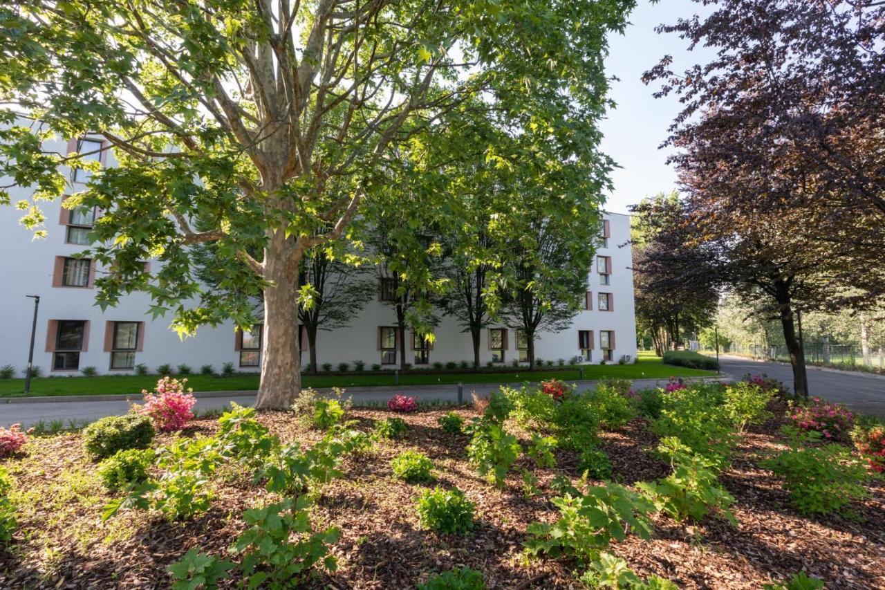 Belstay Milano Linate Hotel Peschiera Borromeo
