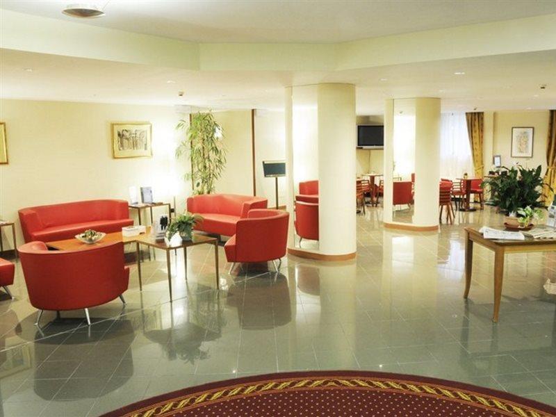 Belstay Milano Linate 4*